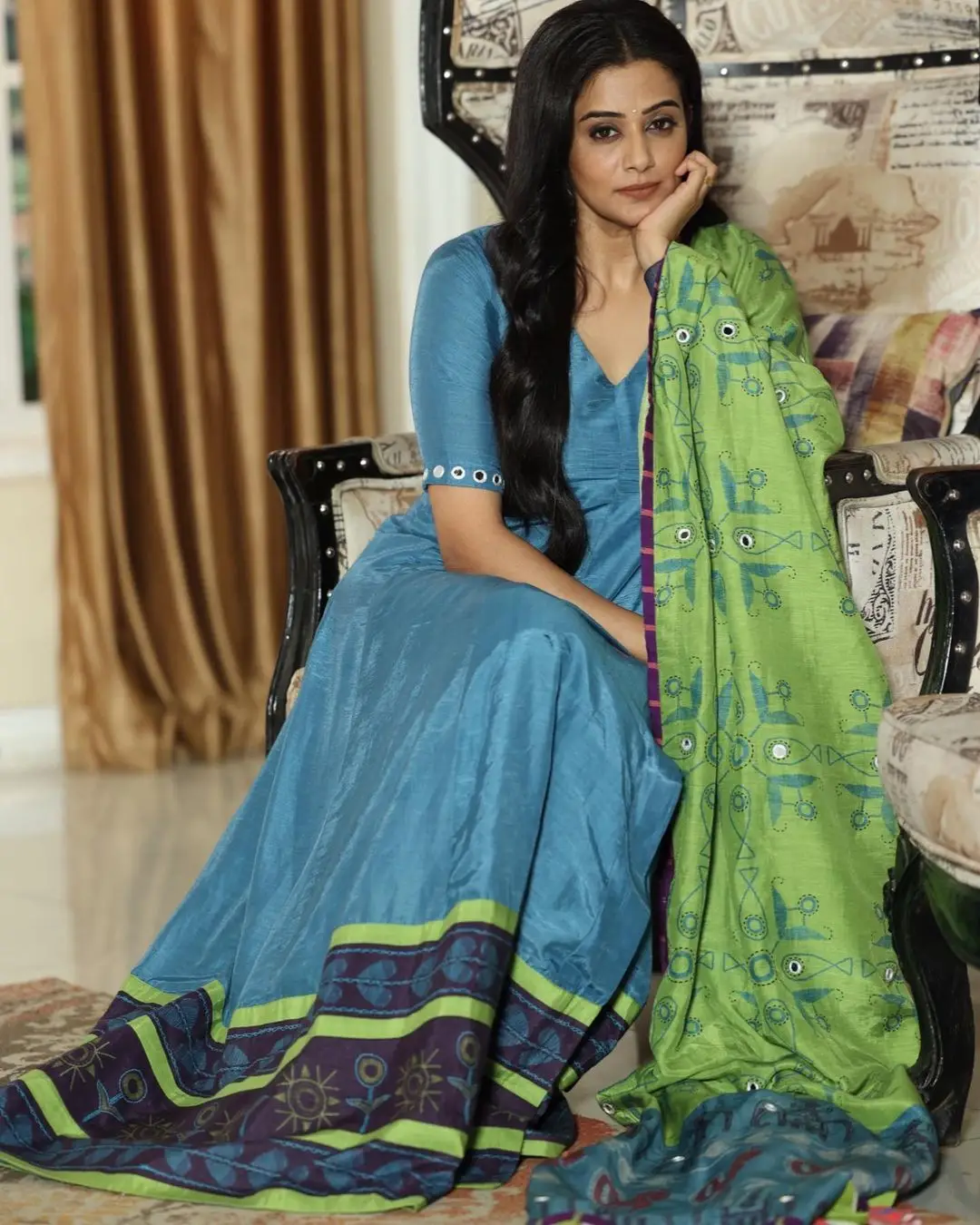 PRIYAMANI IN SOUTH INDIAN TRADITIONAL BLUE GOWN